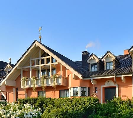 Landhaushotel Hof Wasserkuppe Poppenhausen Luaran gambar
