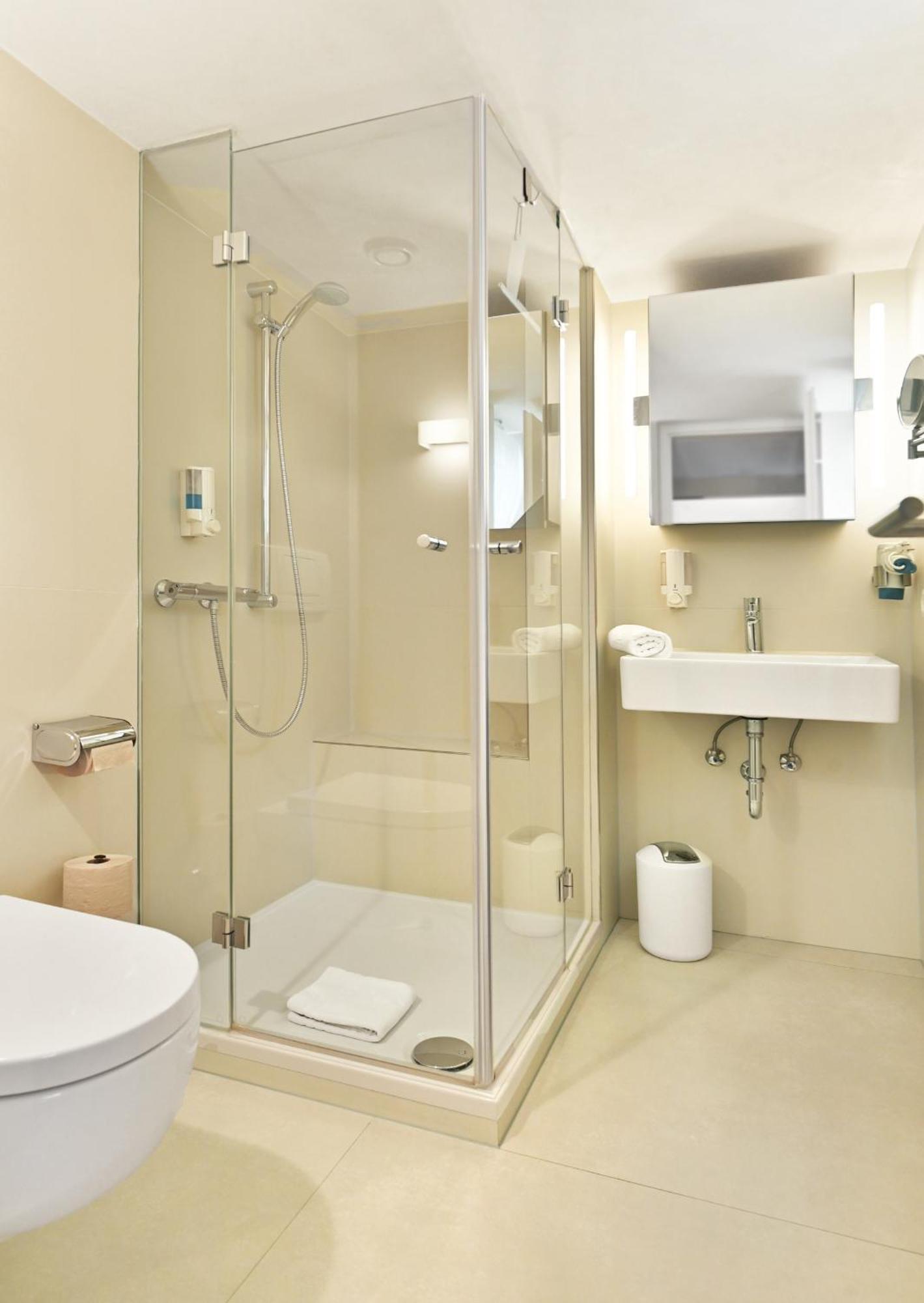 Landhaushotel Hof Wasserkuppe Poppenhausen Luaran gambar