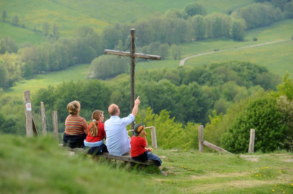 Landhaushotel Hof Wasserkuppe Poppenhausen Luaran gambar